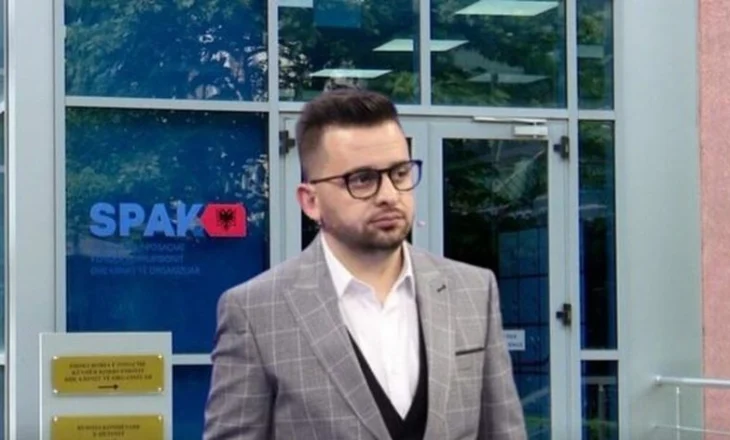 Kush janë dy njerëzit që çuan në SPAK, kryebashkiakun e Ersekës, Erion Isai?