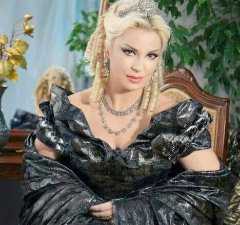 “La Traviata” në Opera, sopranoja Eva Golemi: Rolin e Violettës  e kam luajtur mbi 50 herë në skenë