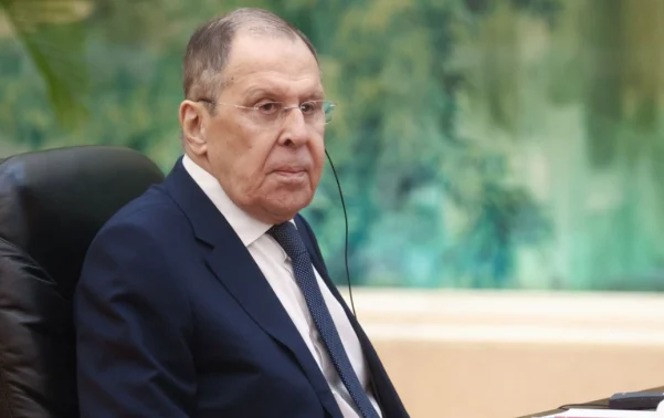 Lavrov paralajmëron NATO dhe BE: Çdo sulm ndaj Rusisë do të marrë një përgjigje të vendosur