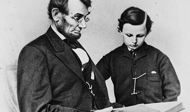 Letra emocionuese që Abraham Lincoln i dërgoi mësuesit të djalit të tij
