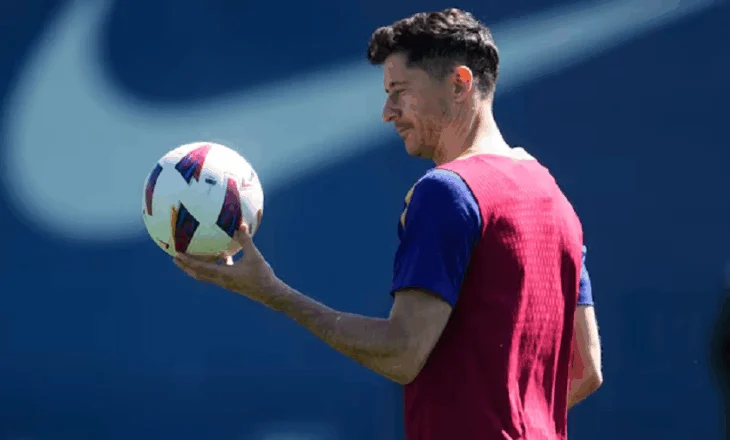 Lewandowski dhe keqardhjet e tij për “Topin e Artë”: E meritova, por e di si funksionon…