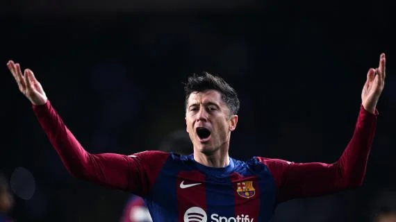 Lewandowski, sërish në mision. 4 gola në 5 ndeshje, kërkon rinovimin deri 38 vjeç