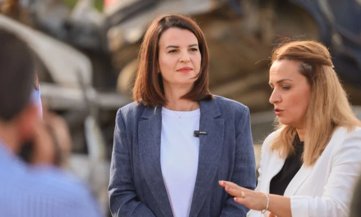 Lirohet një tjetër pikë bllokimi mjetesh në Kurbin, ministrja Koçiu inspekton aksionin