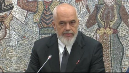 LIVE/ Prezantohet paketa, masat ligjore për mbrojtjen e pronës dhe territorit