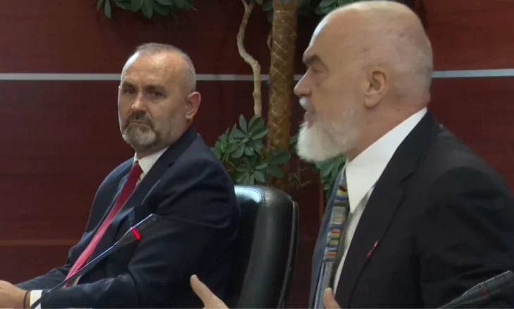 Manja ia kalon stafetën Lamallarit, Rama nuk kursen kritikat: Drejtimi i ministrisë së Drejtësisë ka mbetur në Dibër