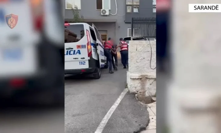 Mbante në shtëpi armë zjarri dhe municion luftarak, arrestohet 50-vjeçari në Konispol