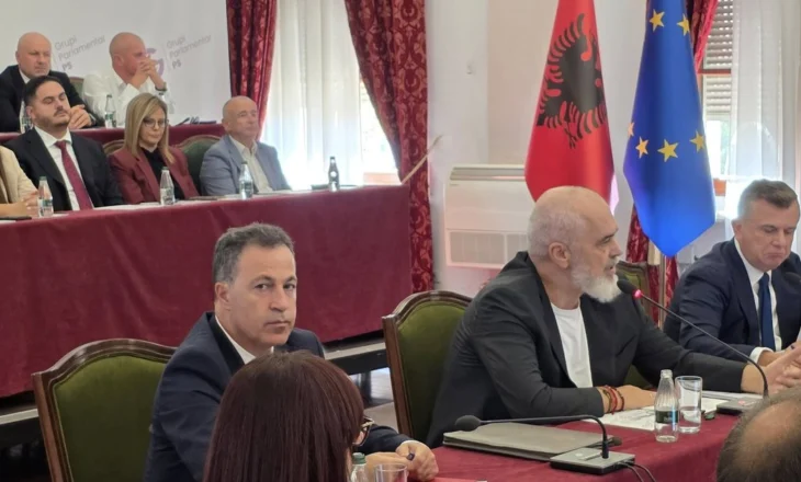 Mbledhja e grupit të PS-së/ Kush janë të besuarit e Ramës në krye të Komisioneve, nga Denaj te Manja e Çuçi