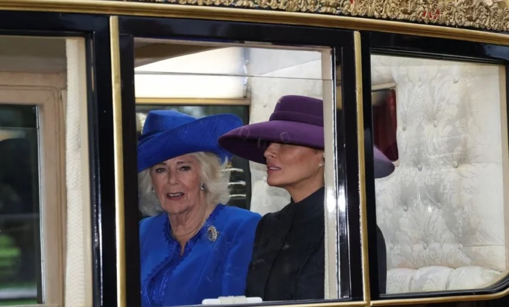 Me karrocë floriri dhe roje nderi, Trump pritet si “mbret” në Britani