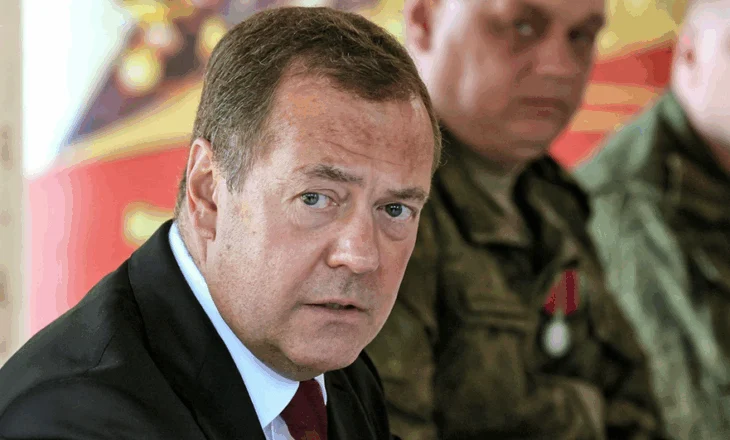 Medvedev kërcënon përsëri Europën: Nuk mund të përballoni një luftë me Rusinë