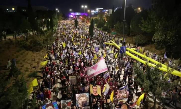 Mijëra protestues “pushtojnë” Jerusalemin/ Izraelitët presion Netanyahut: Duam marrëveshje për lirimin e pengjeve