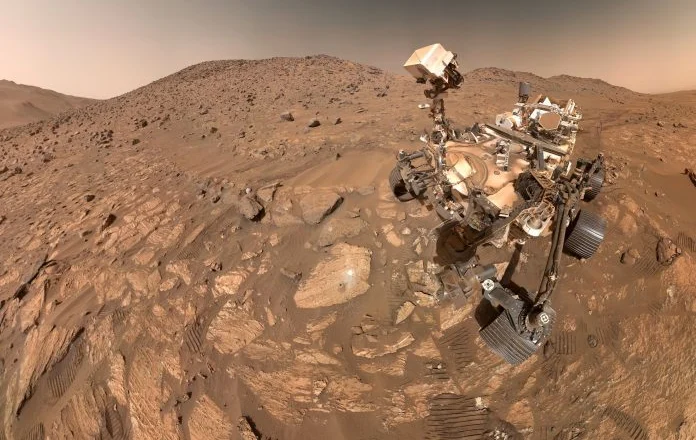 NASA: Shkëmbinjtë e gjetur në Mars mund të jenë provë e jetës së lashtë
