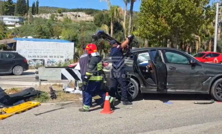 Ndërron jetë një nga të aksidentuarit në përplasjen e dy automjeteve në autostradën Fier–Lushnje, dy të tjerë dërgohen në spital