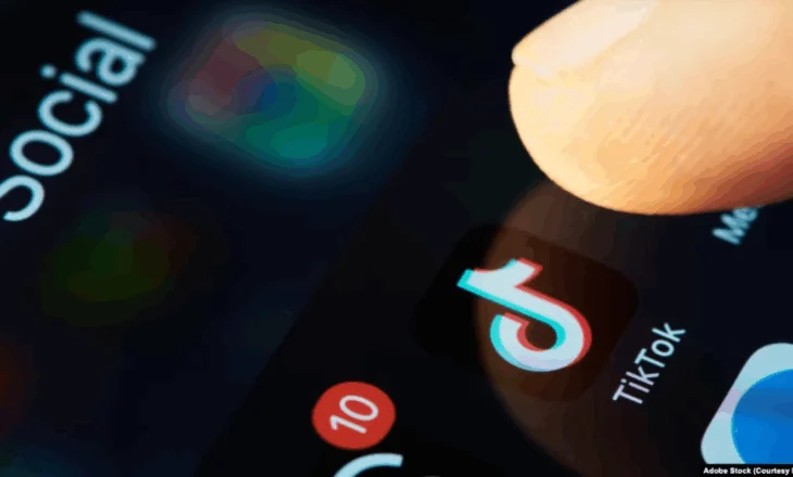 Në Francë propozohet ndalimi i TikTok për fëmijët nën 15-vjeçarë