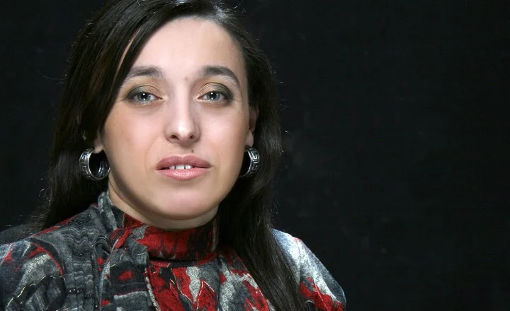 Në kujtim të mikes dhe poeteshës pa një të dytë se vetvetja, Lindita Ahmetit
