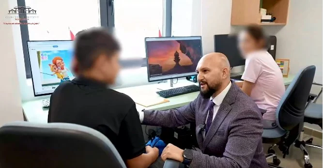 Në QSUT nis mësimi në dy klasat e posaçme për fëmijët e shtruar në spital