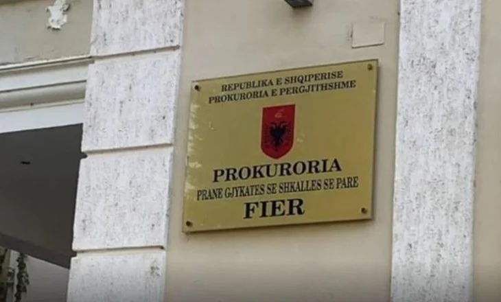Nën akuzë për tentativë vrasjeje pas një konflikti banal, Prokuroria e Fierit dërgon për gjykim dy persona