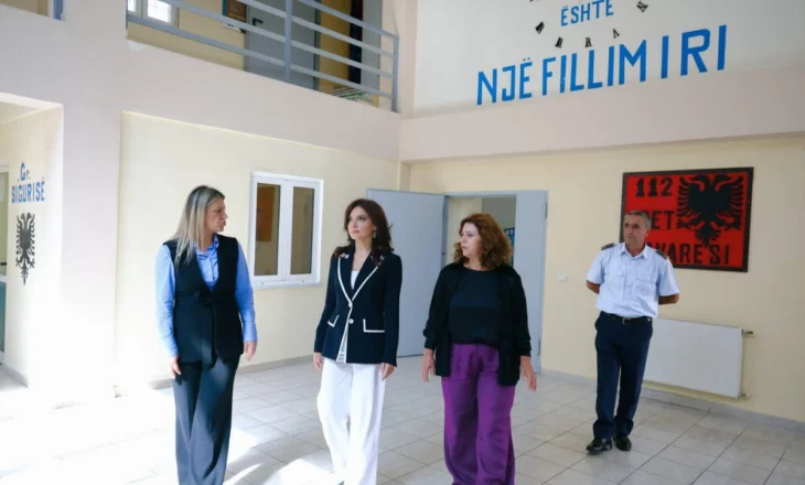 Nënë Tereza, 9 vite nga shenjtërimi/ Dita Ndërkombëtare e Bamirësisë, Spiropali viziton institutin e të miturve në Kavajë