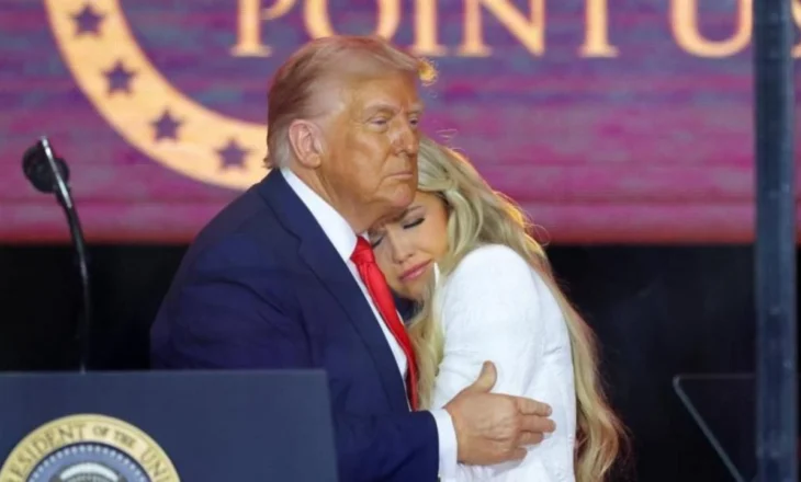 Nga rrëfimi i Erika për momentet e fundit me Charlie në spital, te falja e autorit dhe takimi i Trump me Musk, çfarë ndodhi në Arizona (E plotë)