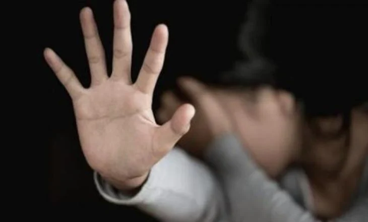 Ngacmoi seksualisht 19-vjeçaren, arrestohet 35-vjeçari në Tiranë