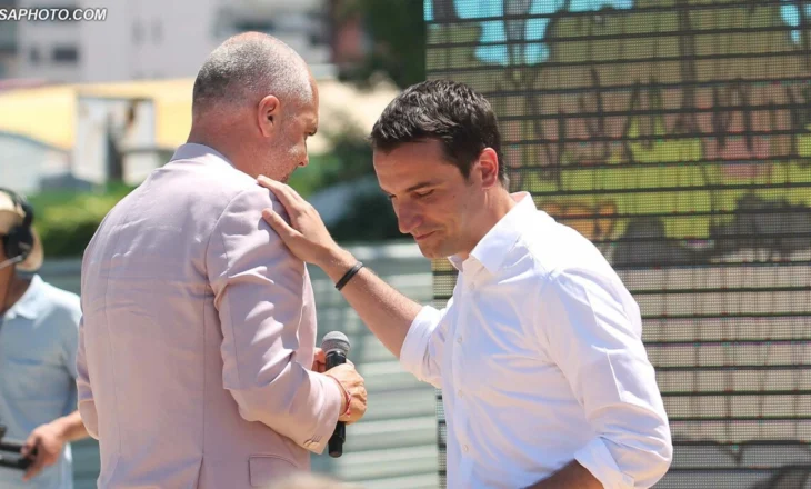 Nis pazari i madh PD-PS për shkarkimin e Erion Veliajt, Nesti Angoni bën bashkë Ramën dhe Berishën për të hequr qafe…