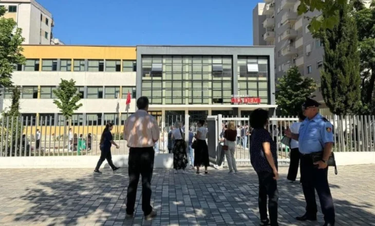 Nisja e vitit të ri arsimor/ Policia lajmëron masat për garantimin e sigurisë së nxënësve