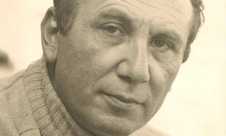 Nizar Qabbani: Du me shkrue fjalë tjera për ty…