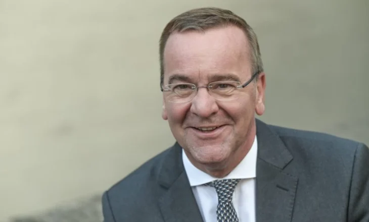 Një ditë më parë “u sulmua “ nga rusët, ministri gjerman kritikon ashpër Von der Leyen
