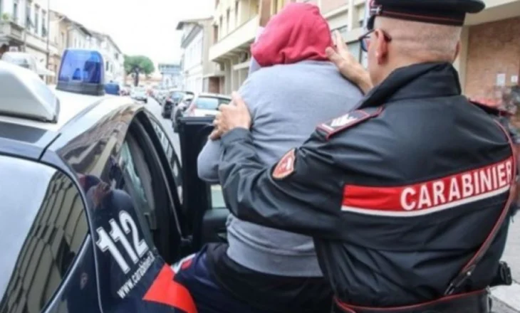 Operacioni me 12 të arrestuar në Itali dhe Shqipëri, Antimafia jep detajet: Tre celula me në krye shqiptarët, gjurma e gishtit i tradhtoi