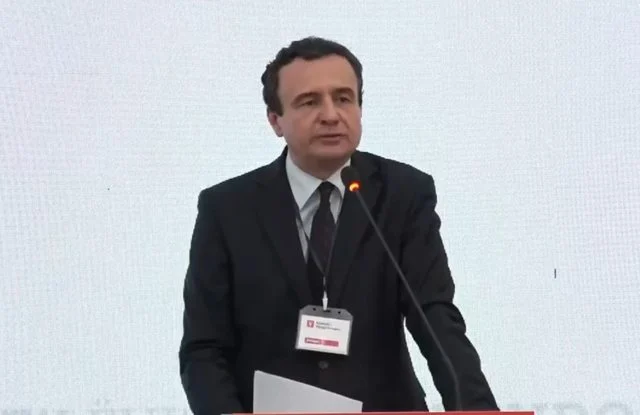 “Opozita nuk guxon të votojë kundër Listës Serbe”/ Mbledhja e LV, Kurti: Kam dilemë nëse…