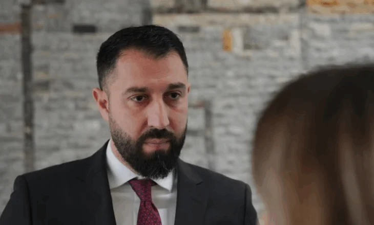 Pakicat joserbe i kërkojnë Kushtetueses të hedhë poshtë ankesën e Listës Serbe