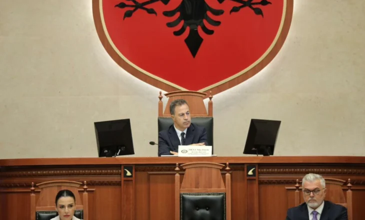 PD kërkon ta shkarkojë, Peleshi mbledh sot krerët e grupeve parlamentare