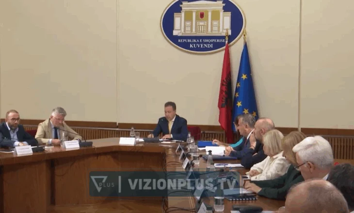 PD: Të shkarkohet Niko Peleshi! Balla: Opozita po mban peng komisionet, nuk sjell emrat