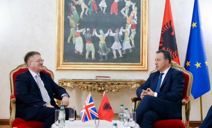 Peleshi takon ambasadorin britanik: Kuvendi, partner kyç në forcimin e demokracisë dhe reformave