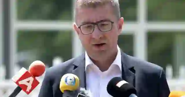 Përgjime politike në Maqedoni? Mickoski: Shërbimet sekrete punonin për qeverinë, më përgjonin…