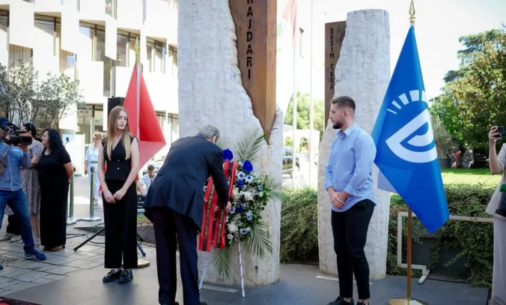 Përkujtohet Azem Hajdari/ Berisha: Pluralizmi për të cilin luftuan studentët liberator është i shtypur, ne do luftojnë për kthimin e votës së lirë