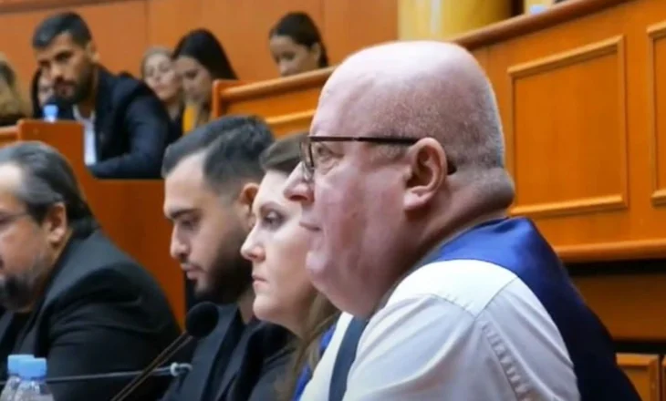 Përplasje për shkarkimin e Veliajt/ Genc Gjokutaj: Ju doni ta largoni se zbatoni udhra politike