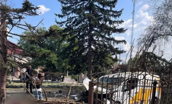 “Po merrnin pensionet”/ Thellohet bilanci i sulmit rus në Ukrainë, shkon në 23 numri i të vdekurve