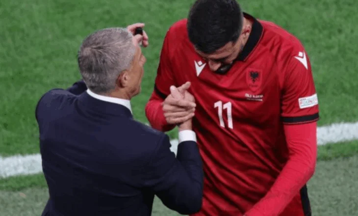 “Po mund të jesh yll futbolli mor burrë”, shpërthimi emocional i gazetarit: Nëse Armando Broja e dëgjon këtë intervistë, të mbledhi mendjen…