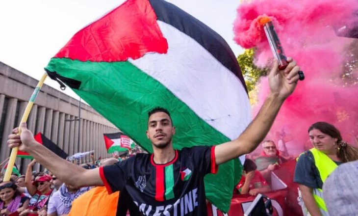 Politikat anti-Izrael/ Netanyahu e gjen fajin te ‘myslimanizimi’ i Evropës