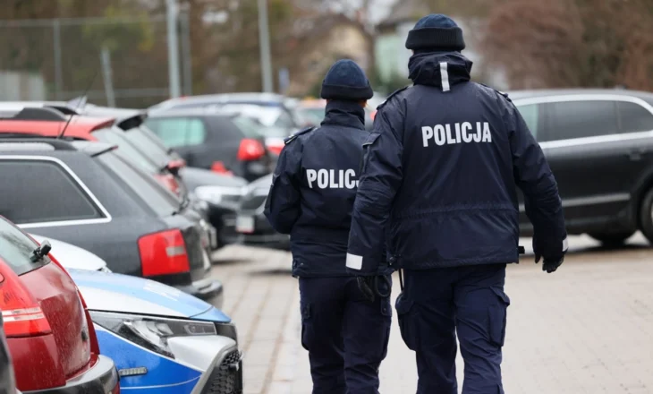 Polonia rihap kufirin me Bjellorusinë, teksa Kina vihet në lëvizje: Synimi, mbrojtja e rrugëve tregtare