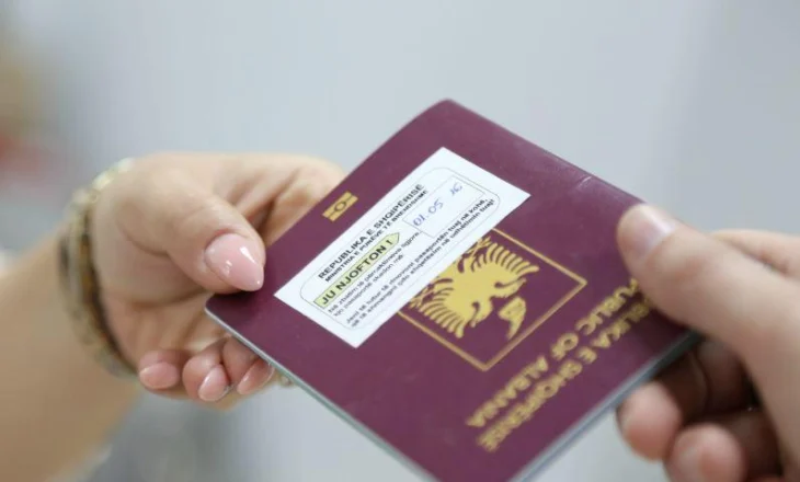 Prodhuesi shtetëror i pasaportave fitoi 16 mln euro në 2024-n, normë 44%