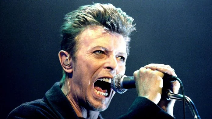 Projekti i fundit i David Bowie, një muzikal i shekullit XVIII