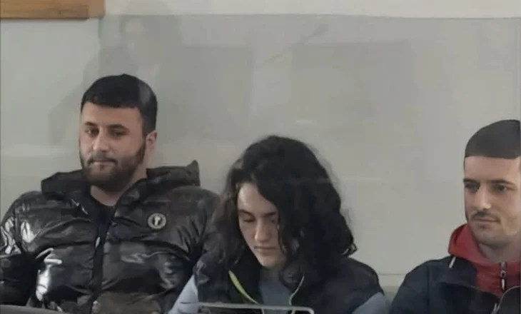 Prokuroria kërkon burgim të përjetshëm për Hysen Metën, 30 vite për motrën Hygerta, 5 vite për vëllain Amarildo dhe 3 vite për nënën Blerina, pasi vranë dhe groposën babain në Shënavlash