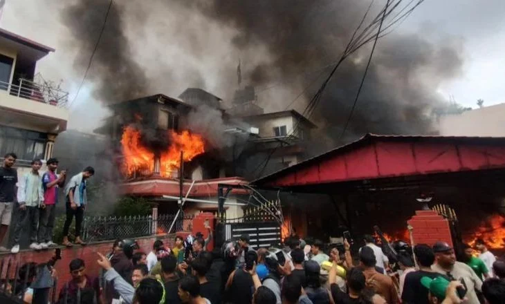 Protestat masive në Nepal kundër korrupsionit/ Thellohet bilanci, shkon në 72 numri i viktimave