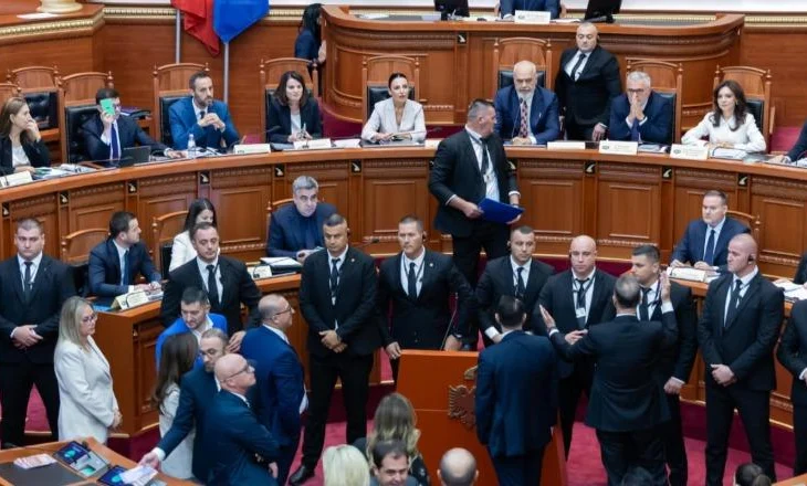 “PS kërcënoi se …”, REL: Mes tensioneve, votohet programi dhe përbërja e Qeverisë së re të Shqipërisë