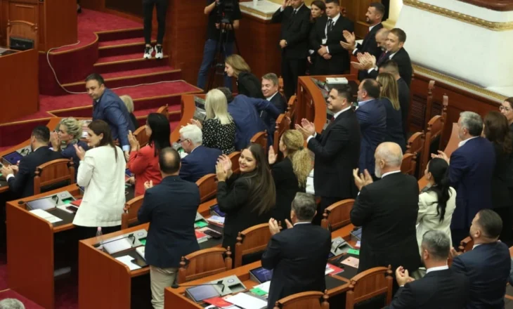 PS nis reformën në Kuvend/ Që të hënën nis diskutimi për ndryshimin e numrit të komisioneve parlamentare