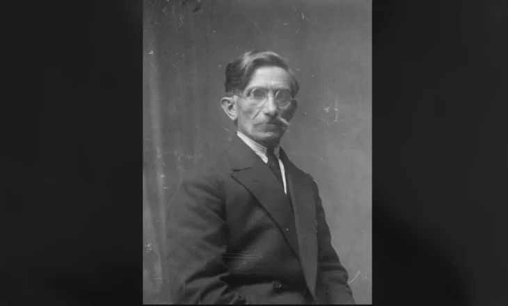 Qerim Vrioni: Gjashtë dëshmorë në një fotopllakat