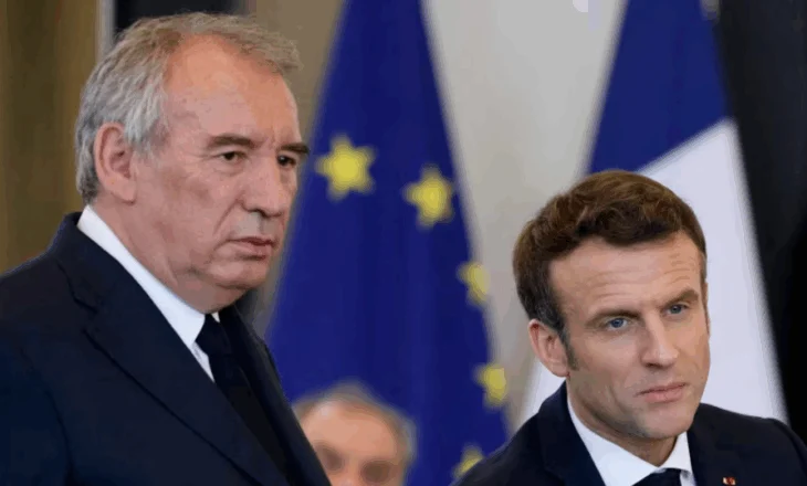 Qeveria e Francës në “fije të perit”, Kabineti François Bayrou rrezikon të mos e kalojë votbesimin