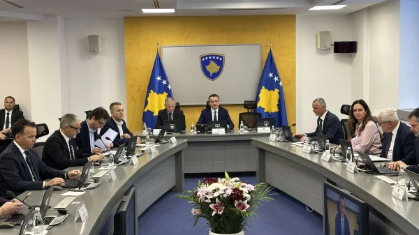 Qeveria e Kosovës vendos sanksione të reja ndaj Rusisë dhe Bjellorusisë