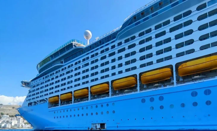 Rama ndan pamjet: Kroçera “Voyager of the Seas” për herë të parë në portin e Sarandës